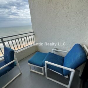 923 Balcony Chair