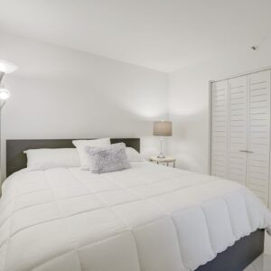 1023 Guest Bed