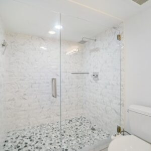 1023 Master Shower