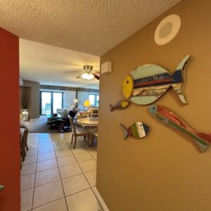 423 Entry Foyer