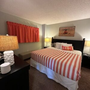 423 Guest Bedroom