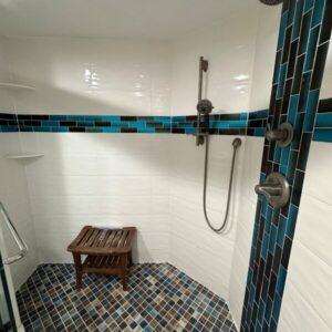 423 Master Shower Seat